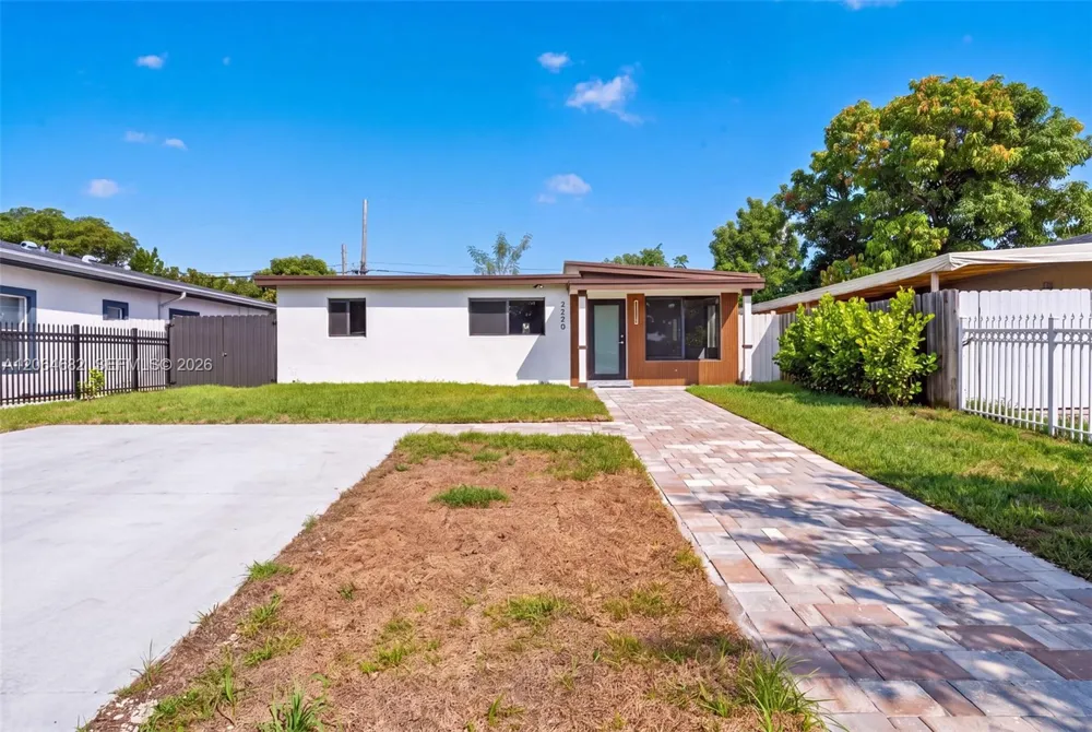 3620 SW 58th Ave West Park, FL 33023