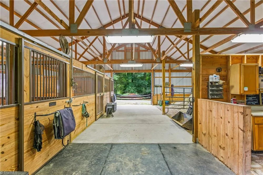 882 Horneytown Road High Point, NC 27265