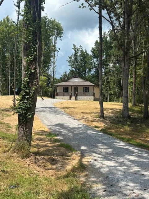 2305 charlie davis road