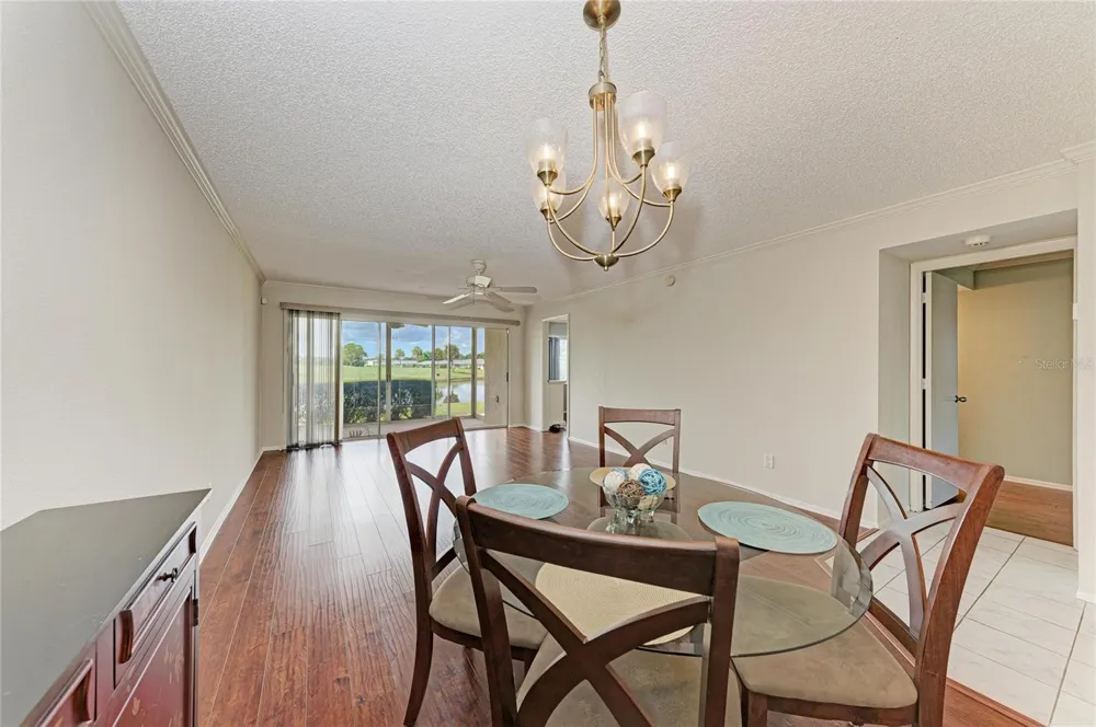 6999 W COUNTRY CLUB DRIVE #123 Sarasota, FL 34243