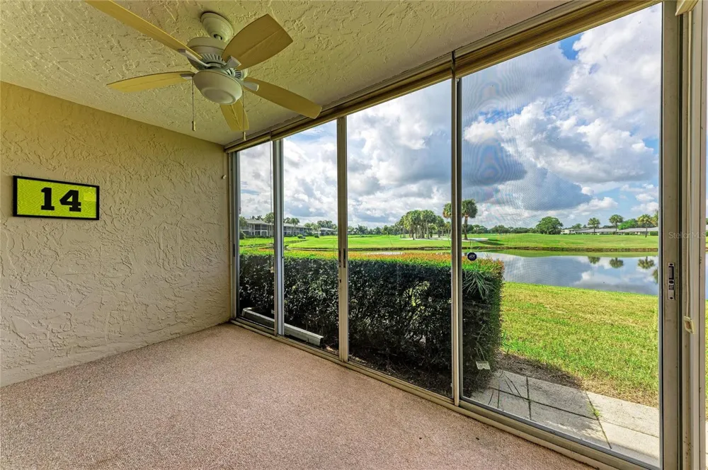 6999 W COUNTRY CLUB DRIVE #123 Sarasota, FL 34243