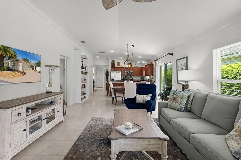 16844 SE 91ST PHILLIPS COURT The Villages, FL 32162