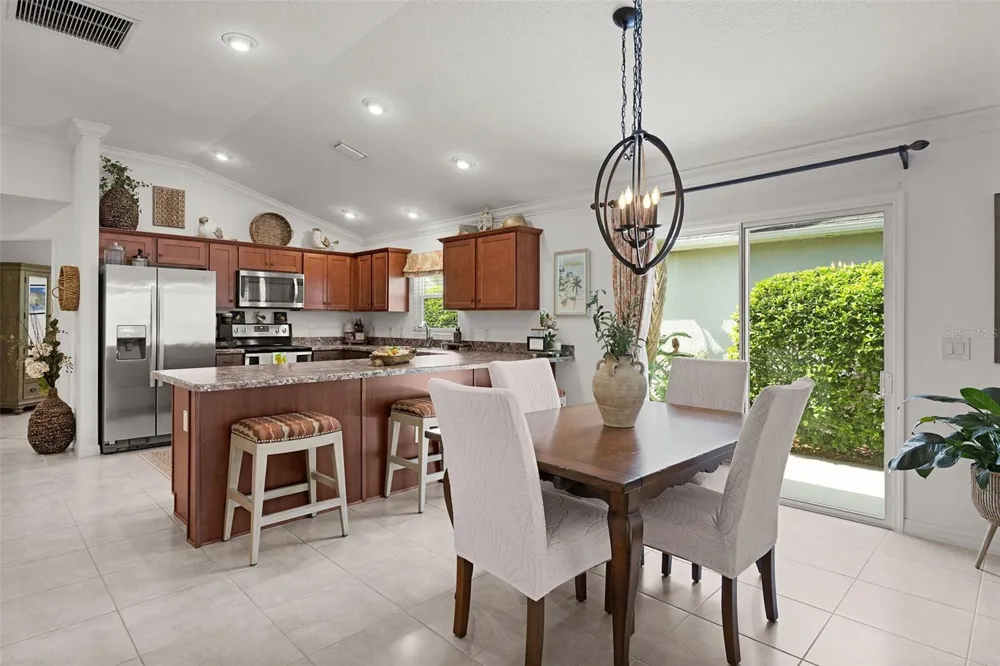 16844 SE 91ST PHILLIPS COURT The Villages, FL 32162
