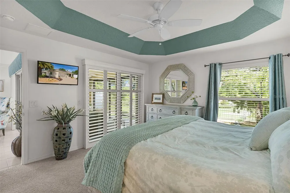 16844 SE 91ST PHILLIPS COURT The Villages, FL 32162