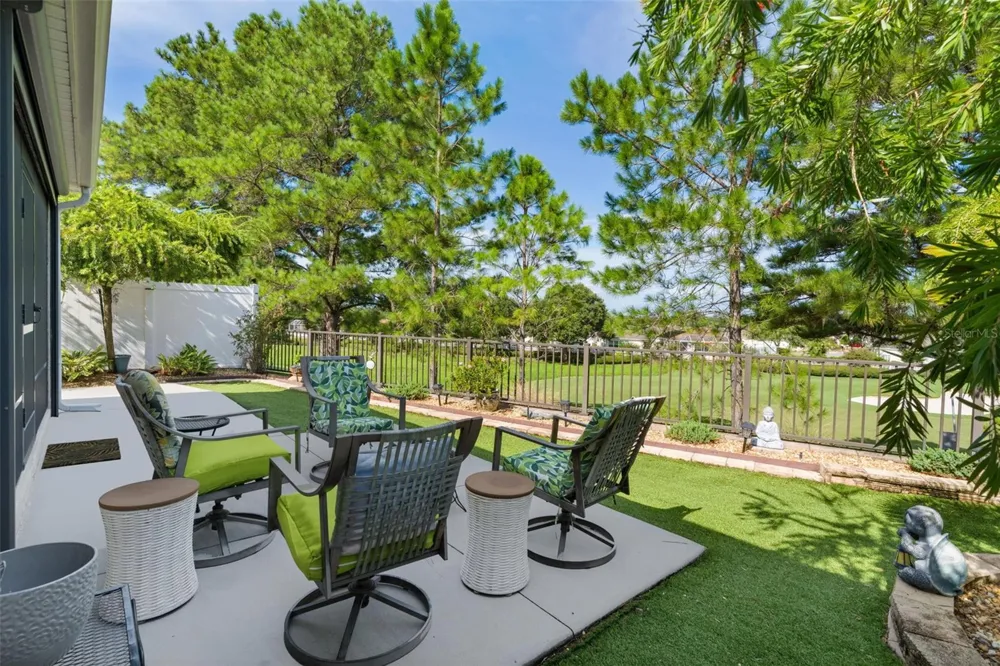 16844 SE 91ST PHILLIPS COURT The Villages, FL 32162