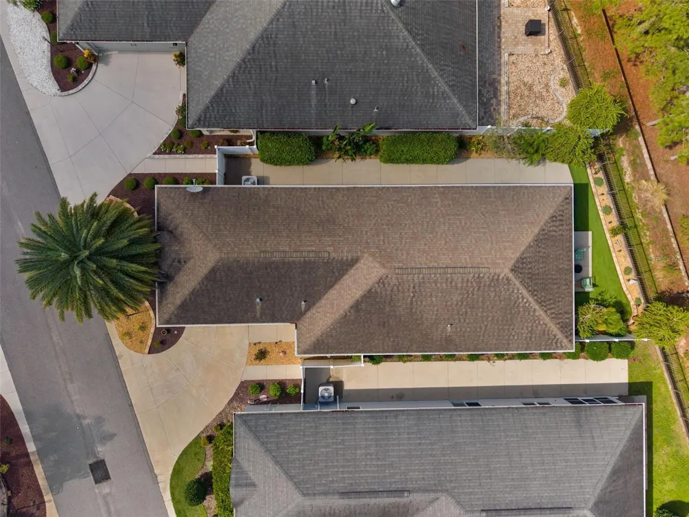 16844 SE 91ST PHILLIPS COURT The Villages, FL 32162
