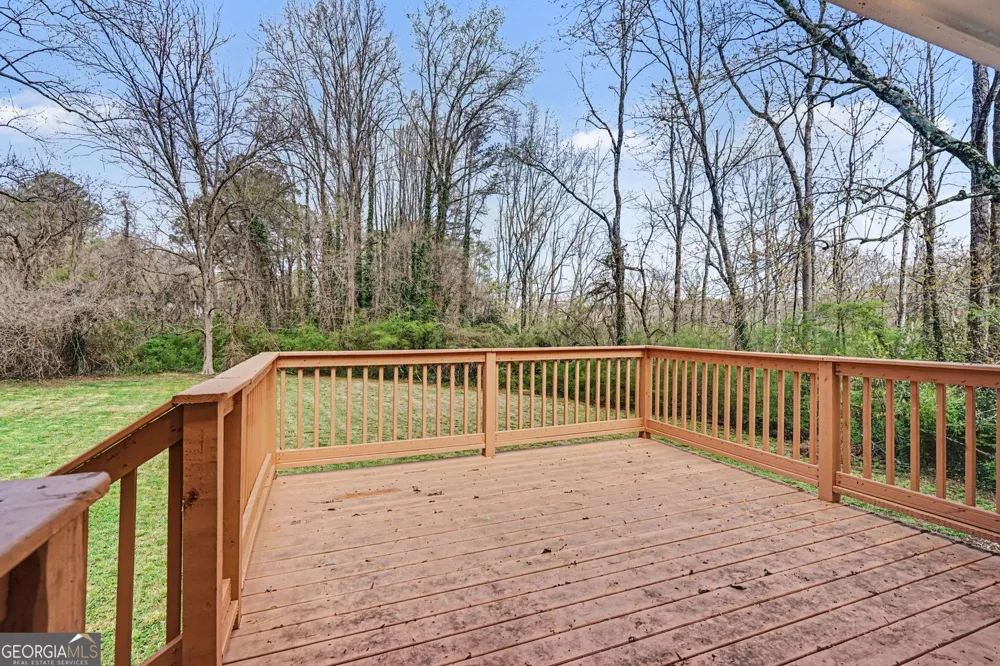 1875 Creekside CT Decatur, GA 30032