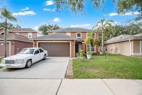 3230 ERSKINE DRIVE
