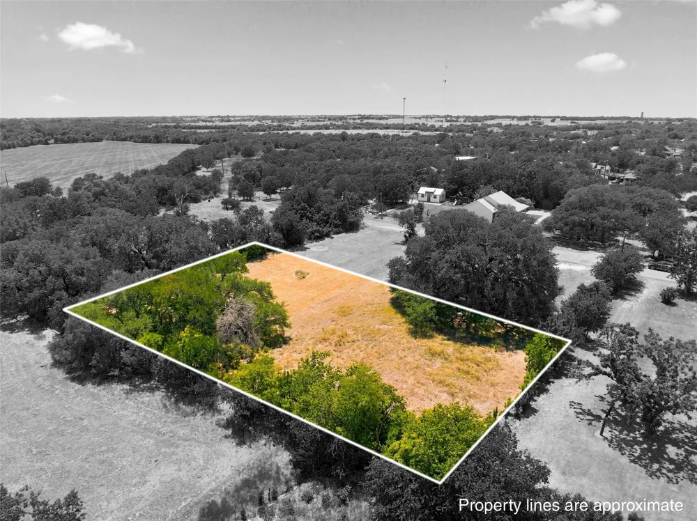 16th Street Crawford, TX 76638