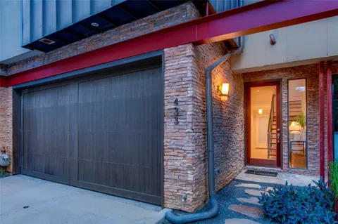 433 Trinity River Circle