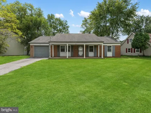 203 EVERGREEN DRIVE