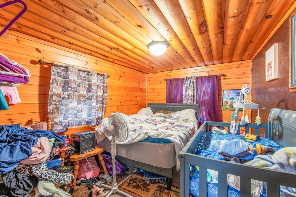 10055 8 Mile Road Evart, MI 49631