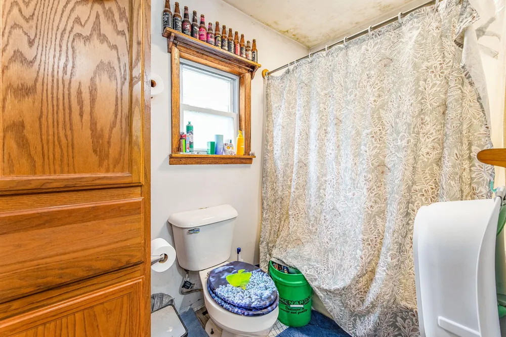10055 8 Mile Road Evart, MI 49631