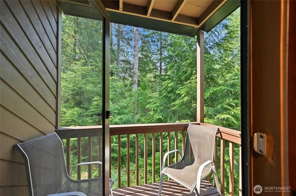 10500 Mt Baker Highway #119 Glacier, WA 98244