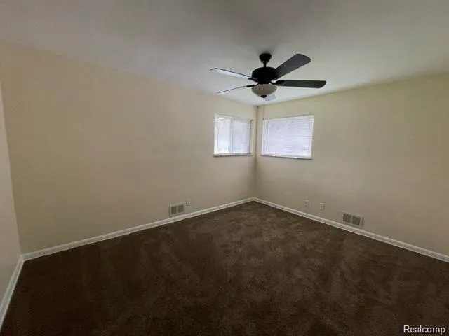5122 W BRISTOL ROAD Flint Charter Township, MI 48507