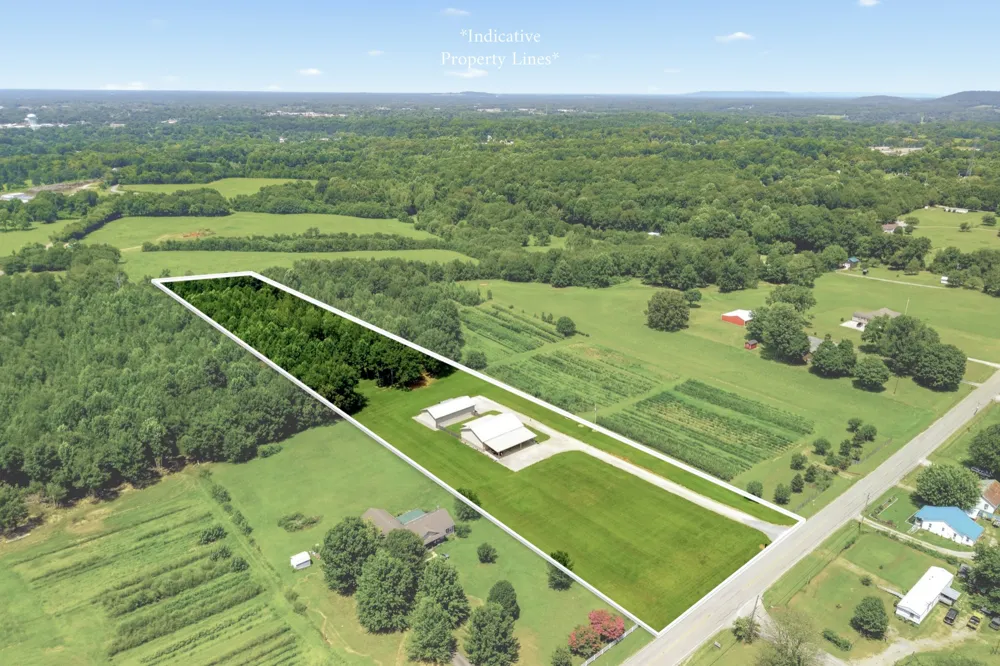 2097 Shellsford Rd McMinnville, TN 37110