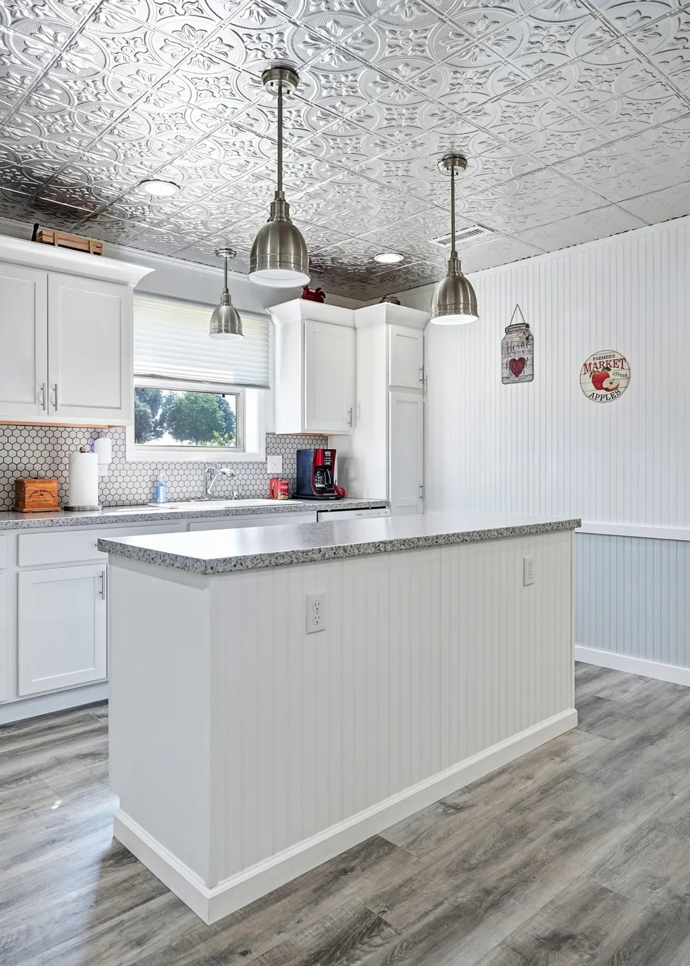 2097 Shellsford Rd McMinnville, TN 37110