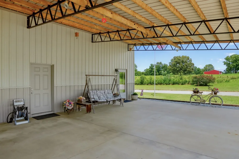 2097 Shellsford Rd McMinnville, TN 37110