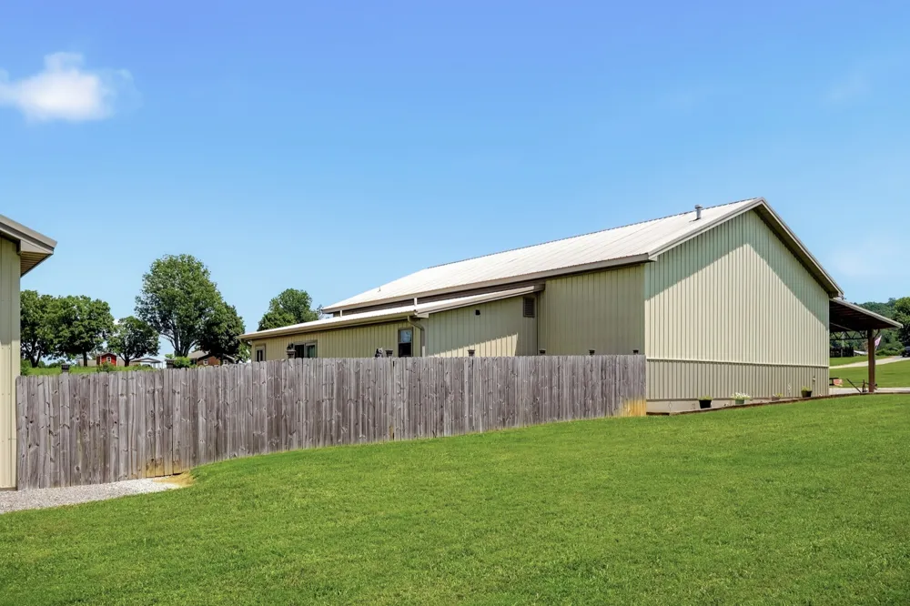 2097 Shellsford Rd McMinnville, TN 37110