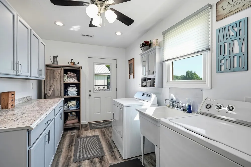 2097 Shellsford Rd McMinnville, TN 37110