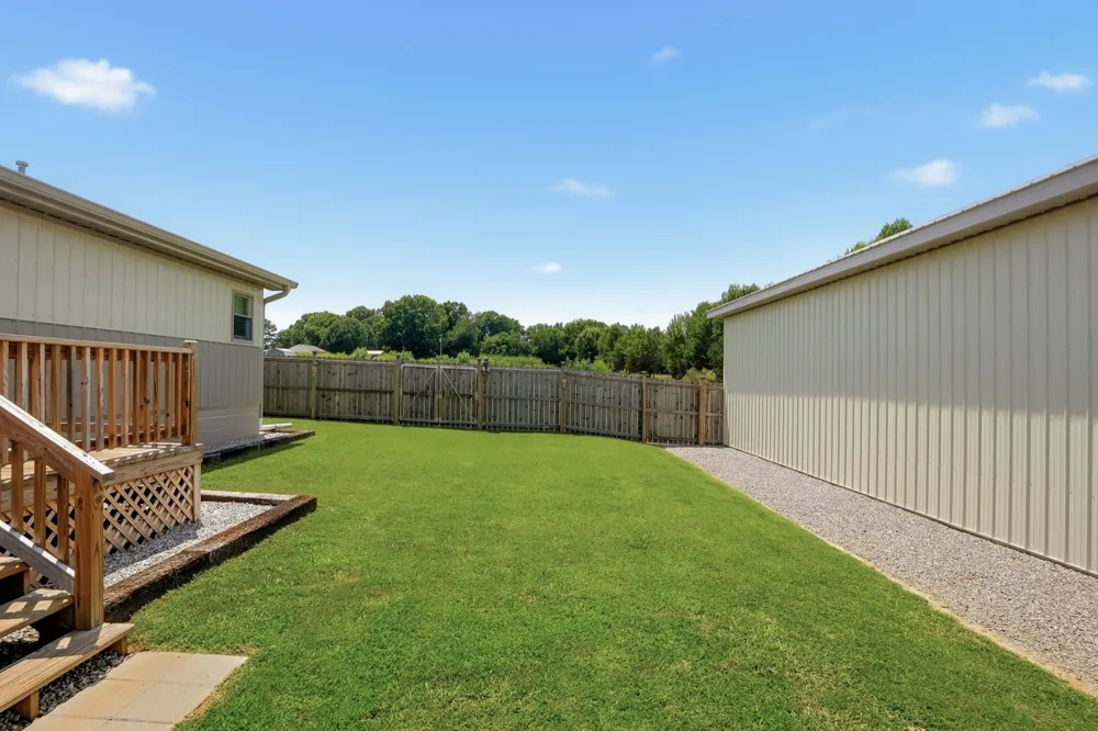 2097 Shellsford Rd McMinnville, TN 37110