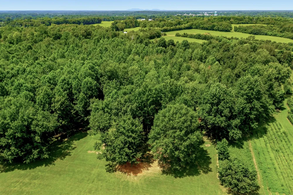 2097 Shellsford Rd McMinnville, TN 37110