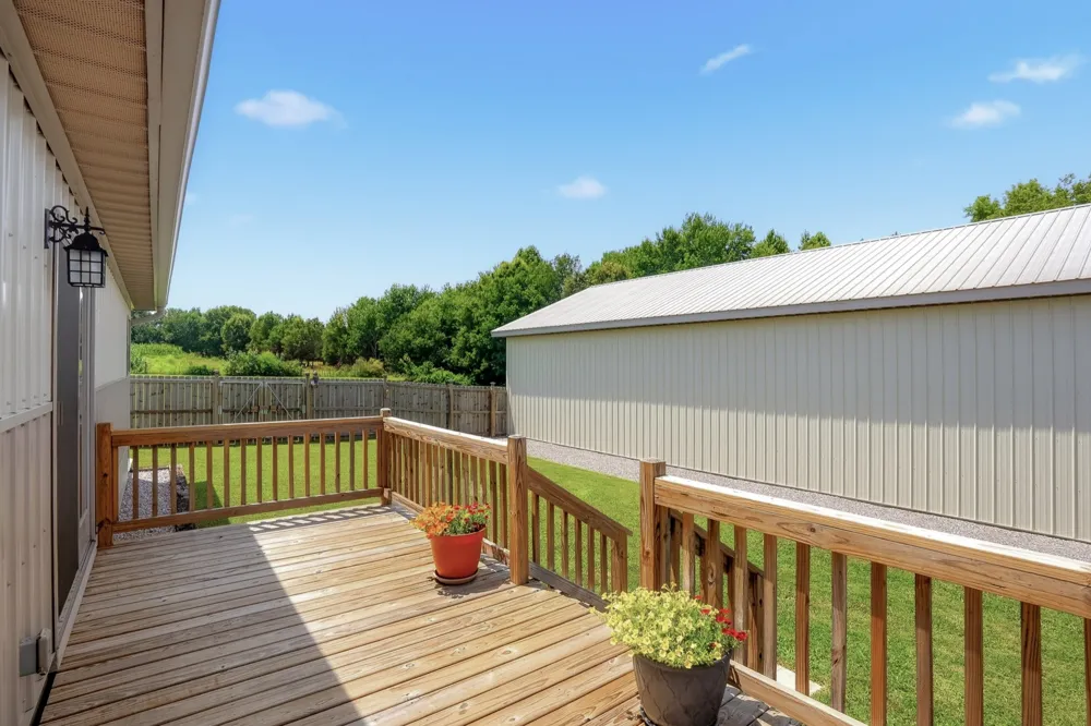 2097 Shellsford Rd McMinnville, TN 37110