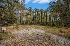 883 Mountain View DR Stone Mountain, GA 30083