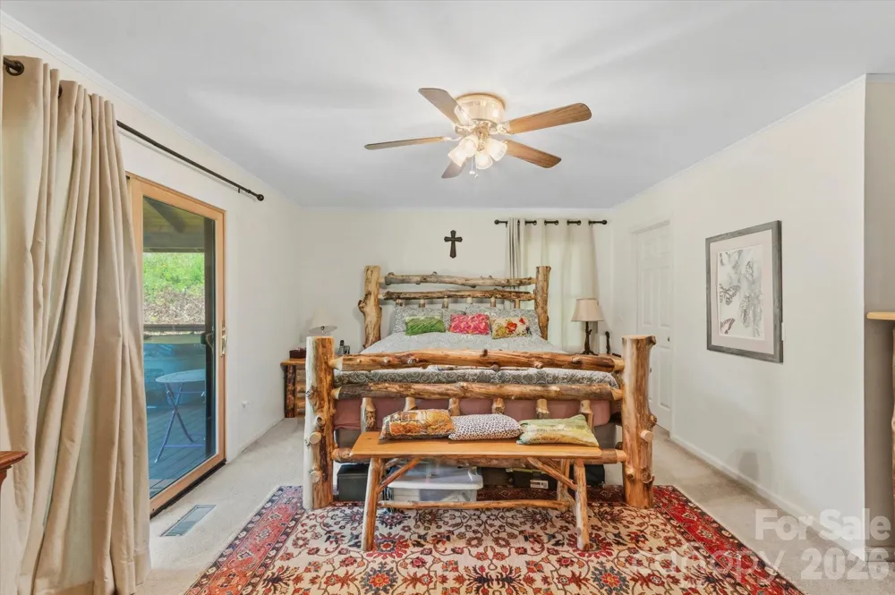 2533 Coopers Creek Road Bryson City, NC 28713