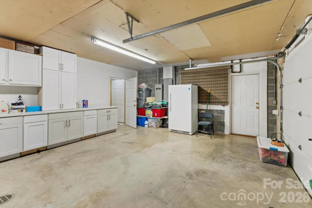 2533 Coopers Creek Road Bryson City, NC 28713