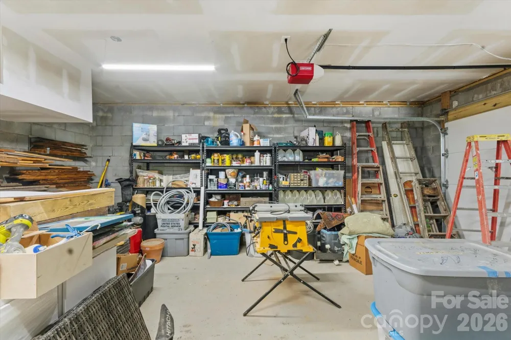 2533 Coopers Creek Road Bryson City, NC 28713