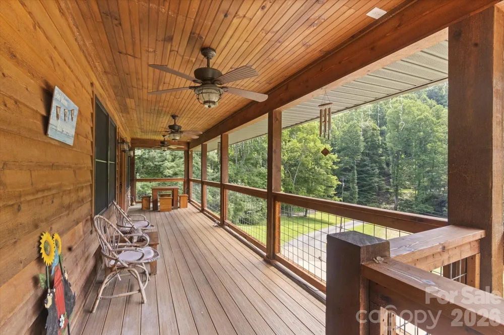 2533 Coopers Creek Road Bryson City, NC 28713