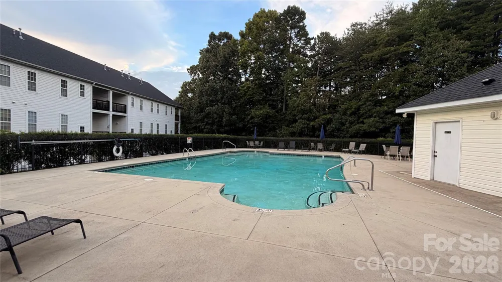 6419 Park Pond Drive Charlotte, NC 28262