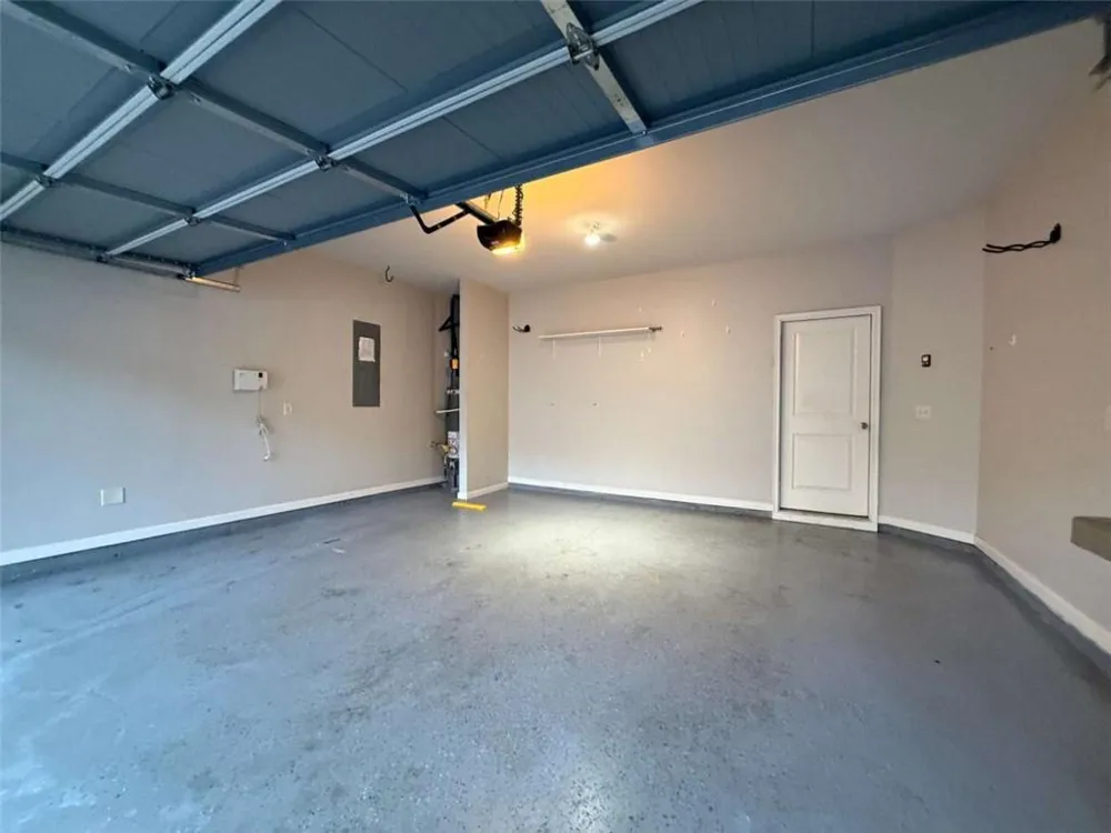 5115 Breezewood Circle Alpharetta, GA 30004