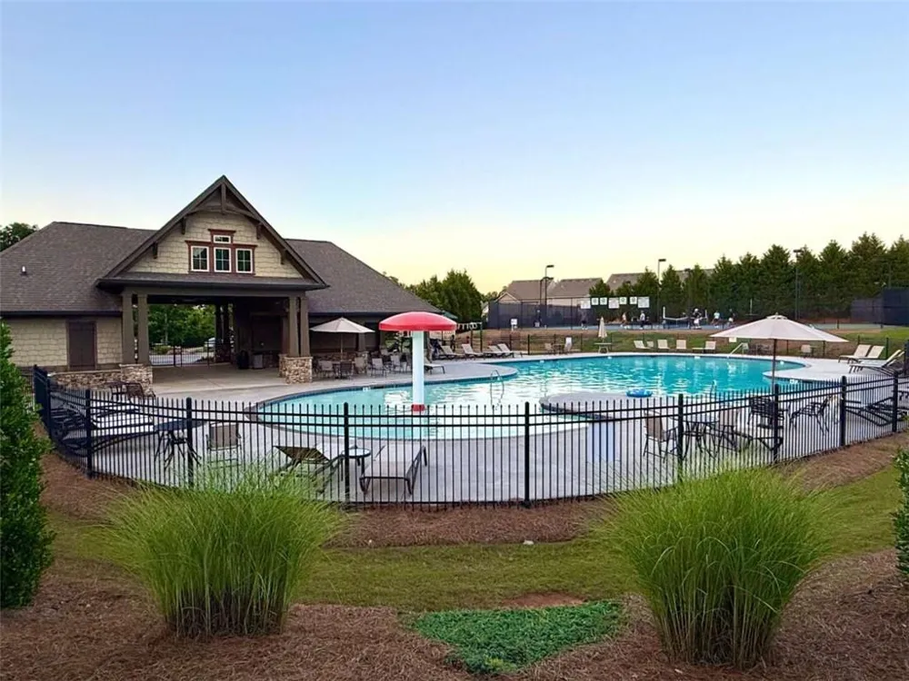 5115 Breezewood Circle Alpharetta, GA 30004