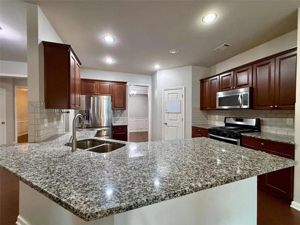 5115 Breezewood Circle Alpharetta, GA 30004