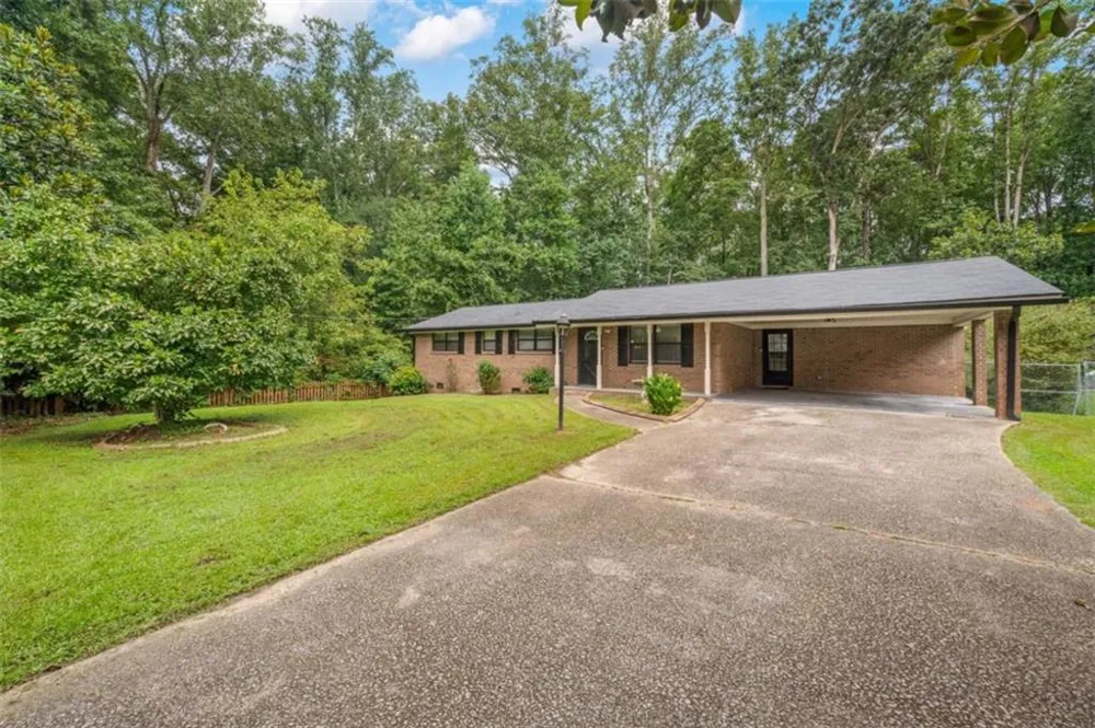 6207 Moss Drive Douglasville, GA 30135