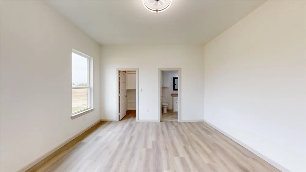 235 Private Road #5440 Point, TX 75472