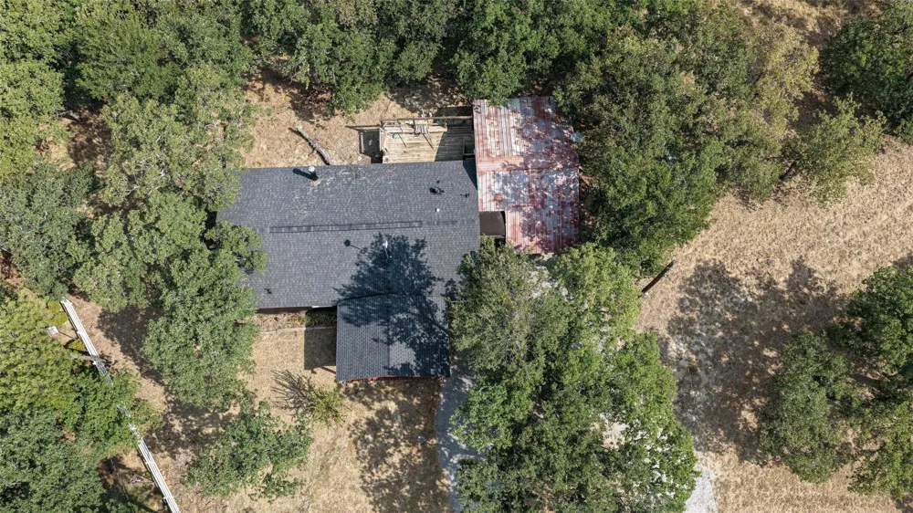 469 County Road 1743 Chico, TX 76431