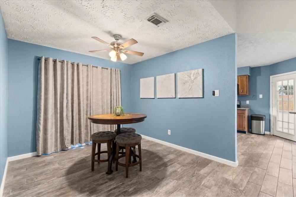 1814 Wildwood Drive Deer Park, TX 77536