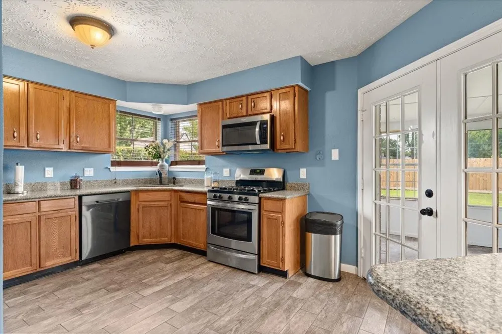 1814 Wildwood Drive Deer Park, TX 77536