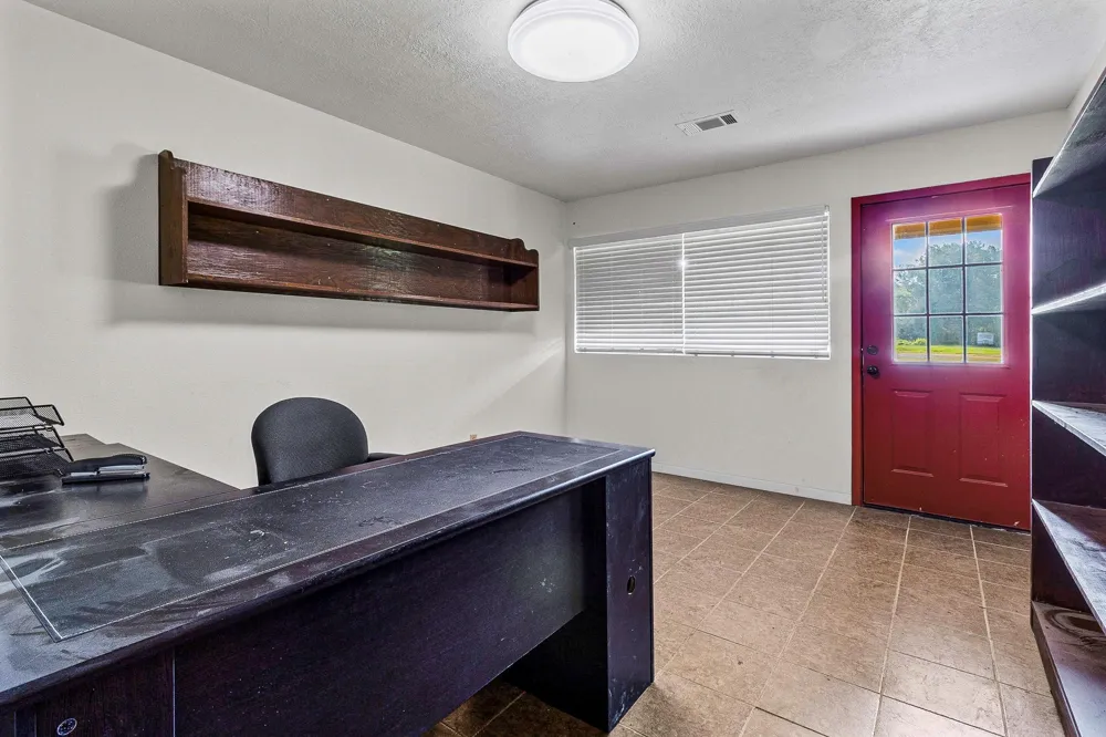 11940 Us Hwy 59 N Livingston, TX 77352