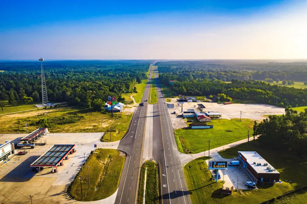 11940 Us Hwy 59 N Livingston, TX 77352