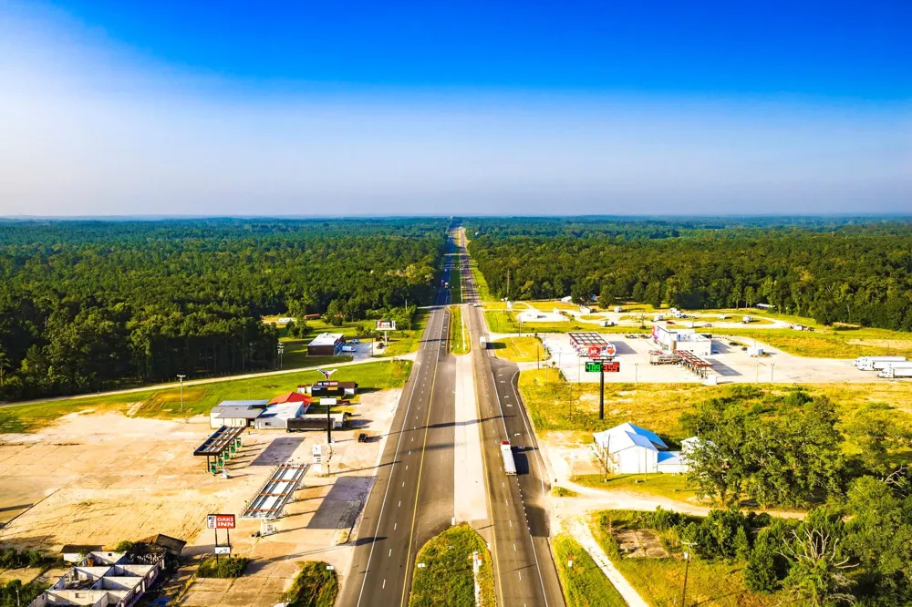 11940 Us Hwy 59 N Livingston, TX 77352