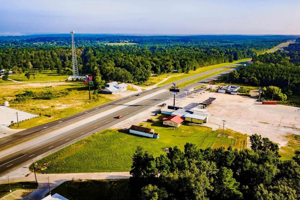 11940 Us Hwy 59 N Livingston, TX 77352