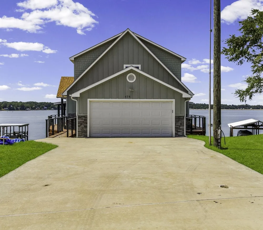 578 Dove Island Livingston, TX 77351