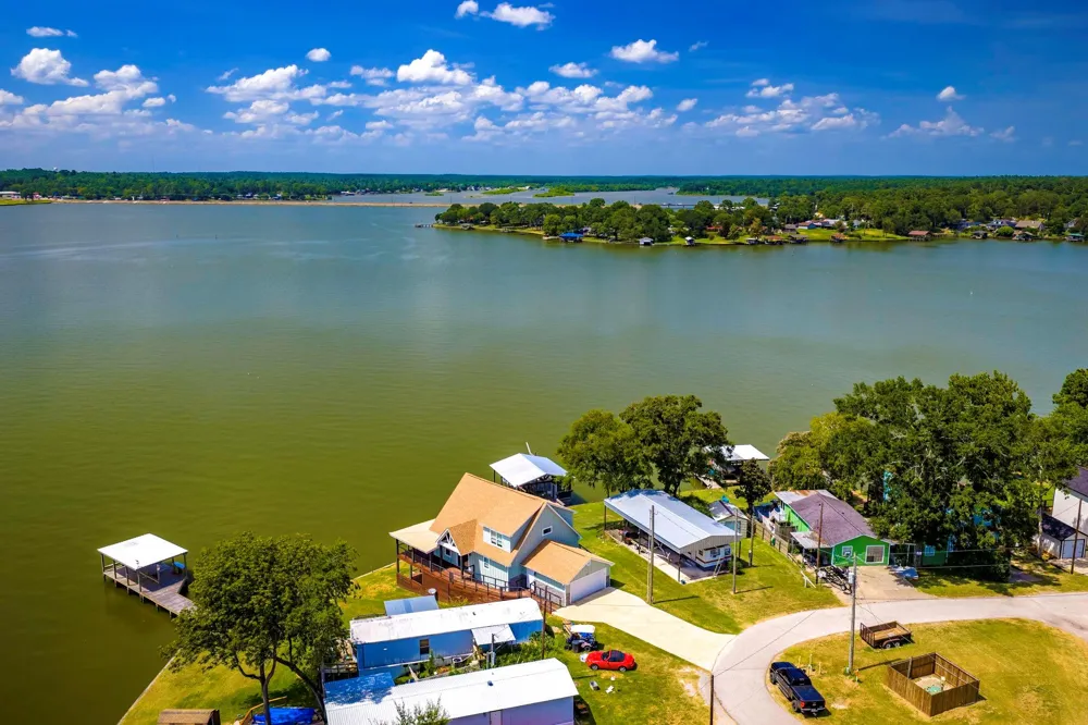 578 Dove Island Livingston, TX 77351