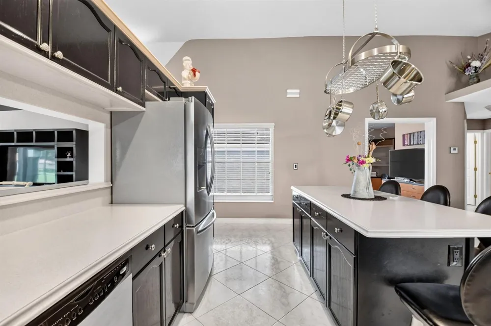 107 Harbor Lake Circle 