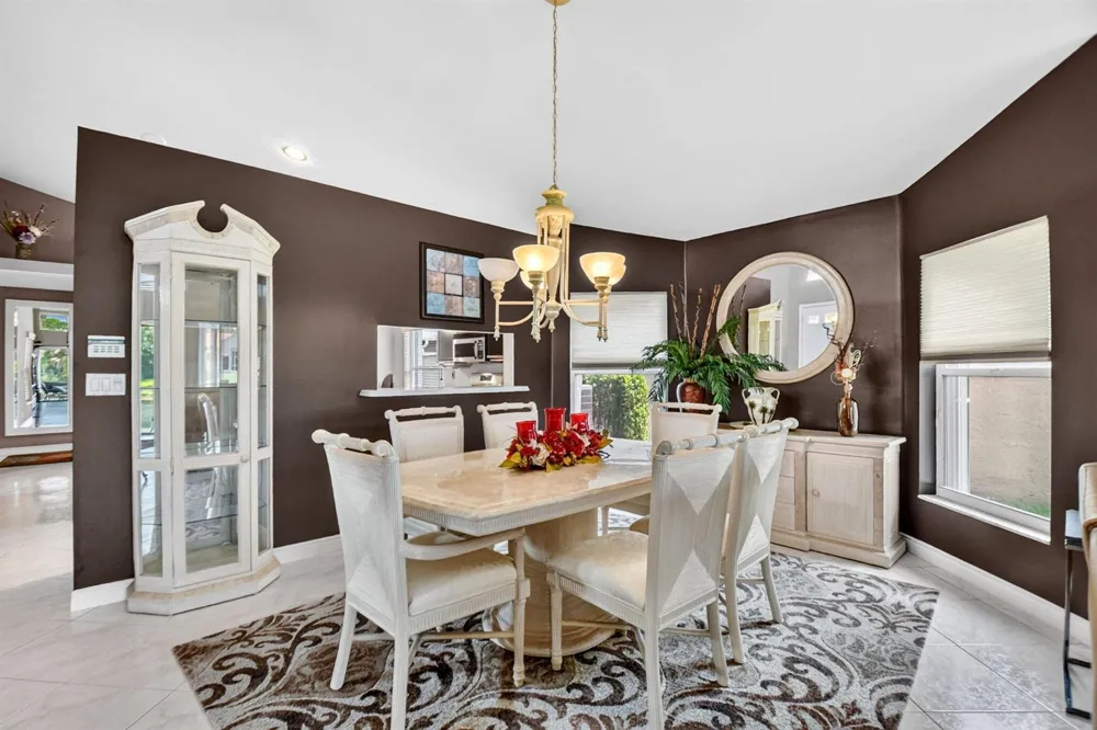 107 Harbor Lake Circle 