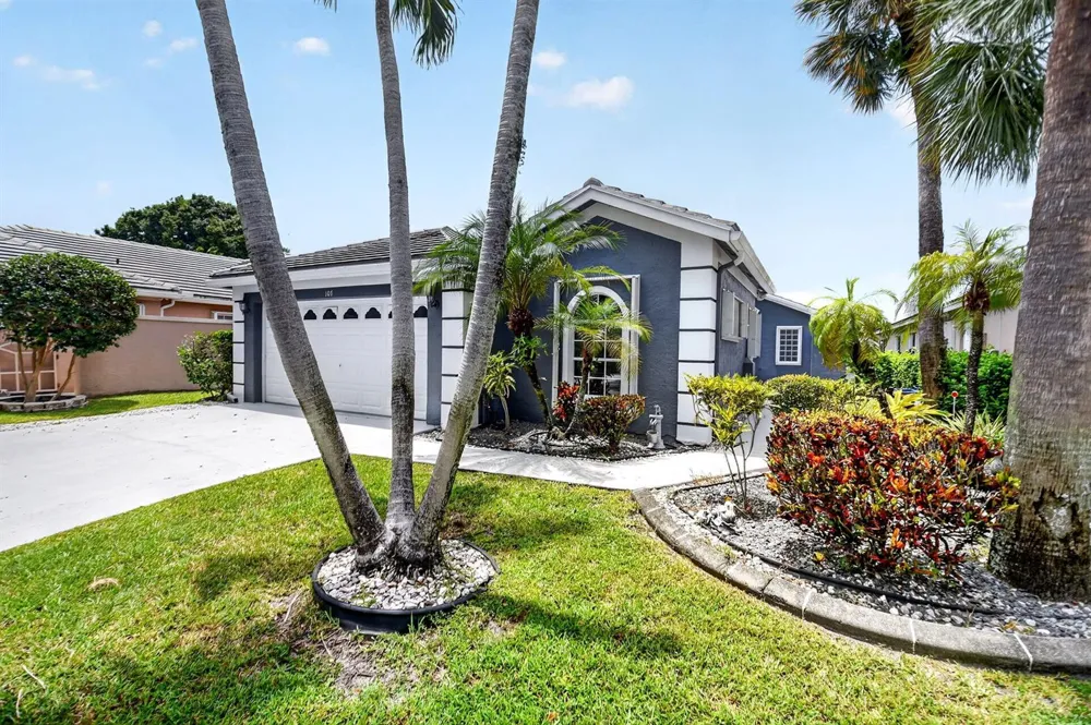 107 Harbor Lake Circle 